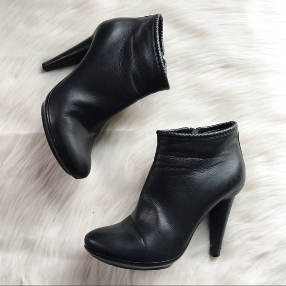Bottega Veneta Shoes - Bottega Veneta heeled ankle boots 39 leather